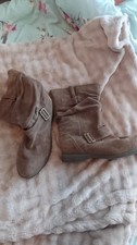 Moshulu suede boots for sale  HULL