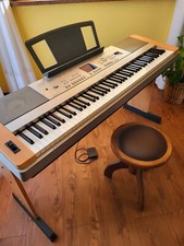 yamaha dgx 640 usato yamaha dgx 640 usato Lozzolo