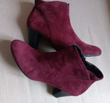 Gabor maroon suede for sale  CRAWLEY