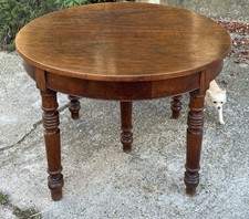 Stupendo tavolo rotondo usato Stupendo tavolo rotondo usato  Villanova d'Asti