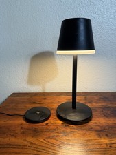 Abajur de mesa portátil recarregável Philips Hue Go 13,78" (576454) - Preto comprar usado  Enviando para Brazil