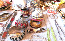 Piece fashion jewelry for sale  New Hampton