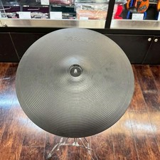 Roland 14c pouces d'occasion  Expédié en France