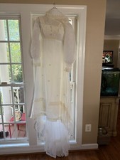 Vintage wedding dress for sale  Clarksburg