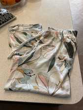 Ladies floral pyjamas for sale Ladies floral pyjamas for sale  NEWTON ABBOT