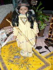 Poupée porcelaine indienne d'occasion  Le Vésinet