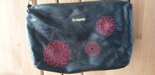 Desigual schultertasche schwar gebraucht kaufen  Raunheim