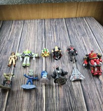 Assorted toy figure for sale  Girdler