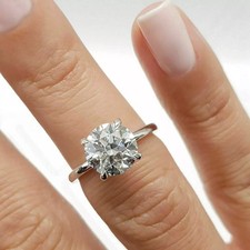Round cut moissanite for sale  GLASGOW