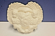 Vase 2 cherubs for sale  Clinton