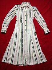 Robe vintage années d'occasion  Ambrières-les-Vallées
