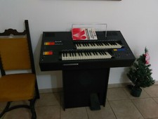 Piano organo elettrico usato  Novara
