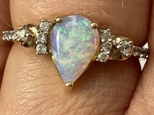 Elegant 9ct yellow for sale  BOURNEMOUTH