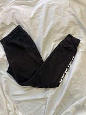 Pantaloni tuta neri usato  Fiorano Modenese