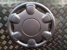 Renault wheel trim for sale  CAMBERLEY