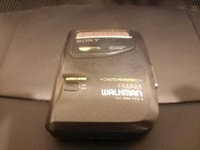 Walkman radio cassette d'occasion  Aulnay-sous-Bois