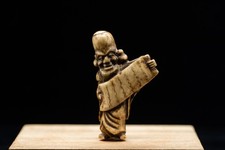 Stag antler netsuke d'occasion  Expédié en Belgium