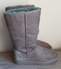 Ugg boots classic for sale  COVENTRY