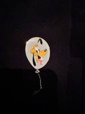 Broche exclusivo da Disney WDW Disney Pluto balão elenco comprar usado  Enviando para Brazil