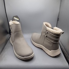 Khombu sarah boots for sale  Medina