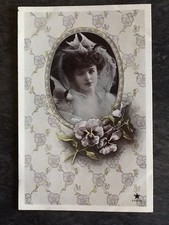 Enamelography medallion woman d'occasion  Expédié en Belgium