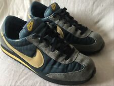 Nike waffle navy d'occasion  La Monnerie-le-Montel