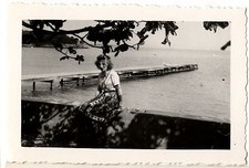 Jeune femme assise d'occasion  Colmar