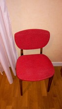 Chaise bois teinté d'occasion  Pradines