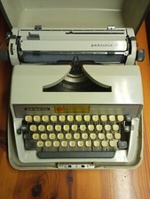 Macchina scrivere meccanica usato  Caorle