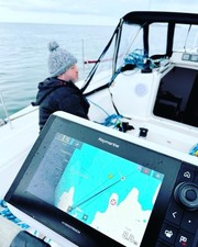 Raymarine axiom2 pro for sale  UK