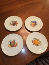 Set plates 7.5 for sale  Manahawkin