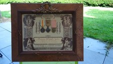 Cadre tableau medailles d'occasion  Le Lavandou