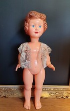Ancienne poupée 1950 d'occasion Ancienne poupée 1950 d'occasion  Trévoux