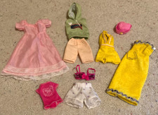 Roupas e acessórios da Barbie, 11 itens vintage, usado comprar usado  Enviando para Brazil