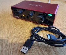 Focusrite scarlett solo gebraucht kaufen  Rechberghausen