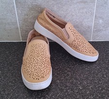 vionic shoes for sale vionic shoes for sale THORNTON-CLEVELEYS