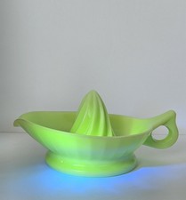 Jadeite juicer reamer d'occasion  Expédié en Belgium