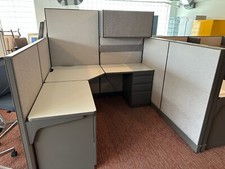 Cubicles workstations haworth for sale  Cleveland