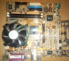 Asus ghz p5s800 usato  Italia