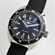 Montre remontage automatique d'occasion  Expédié en France