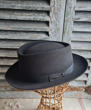 Ancien chapeau feutre d'occasion  Le Poinçonnet