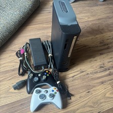 Konsola Microsoft Xbox 360 Elite 60GB, 2 kontrolery - falcon 2008 na sprzedaż  Wysyłka do Poland