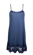 Fond robe dentelle d'occasion  Nancy-