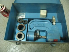 Hydraulic punch die for sale  Albion