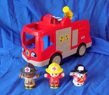 Camión de bomberos Fisher Price Little People Helping Others con 3 figuras probadas funcionando segunda mano  Embacar hacia Mexico