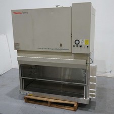 4ft cabinet for sale  Berryville