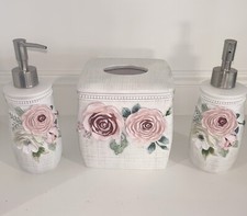 Avanti piece bathroom for sale  Bellville