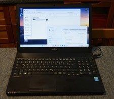 Notebook portatile fujitsu usato  Monza