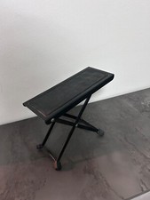 Pedana poggia piede usato  Cecina