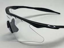 Occhiale sole oakley usato  Italia